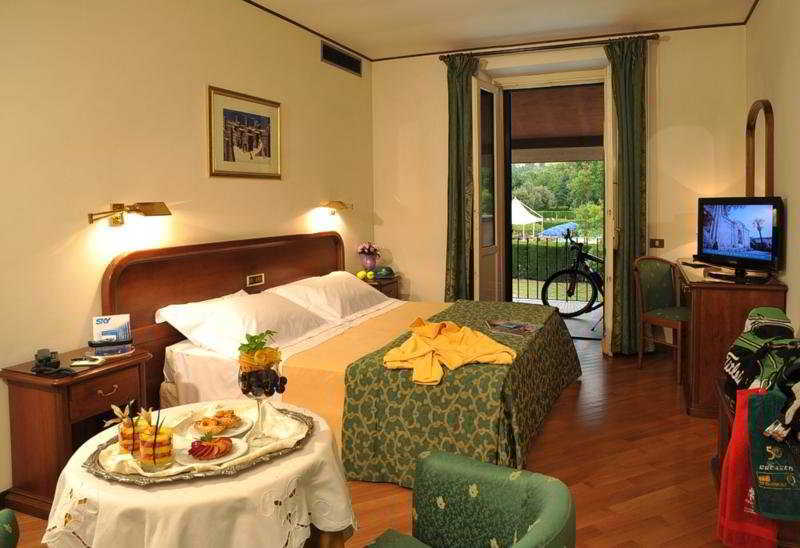 Relais San Clemente 4*